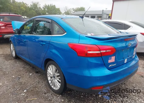 2015 Ford Focus Titanium из США, поврежденный, VIN 1FADP3J29FL373811